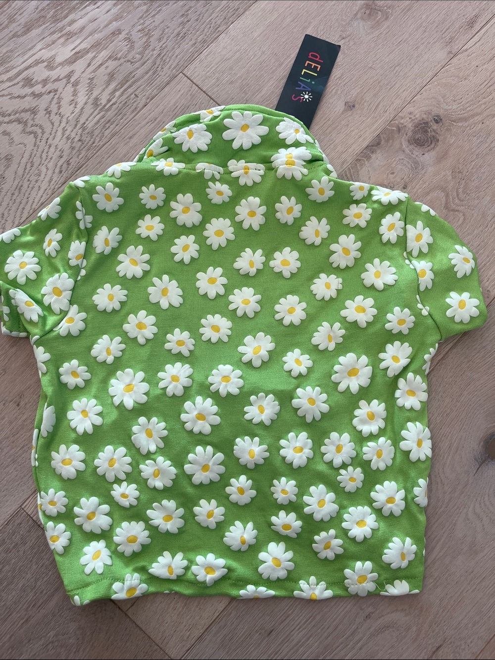 dELiA*s Lime Green Daisy Ring-Front Crop Top - Picture 2 of 2